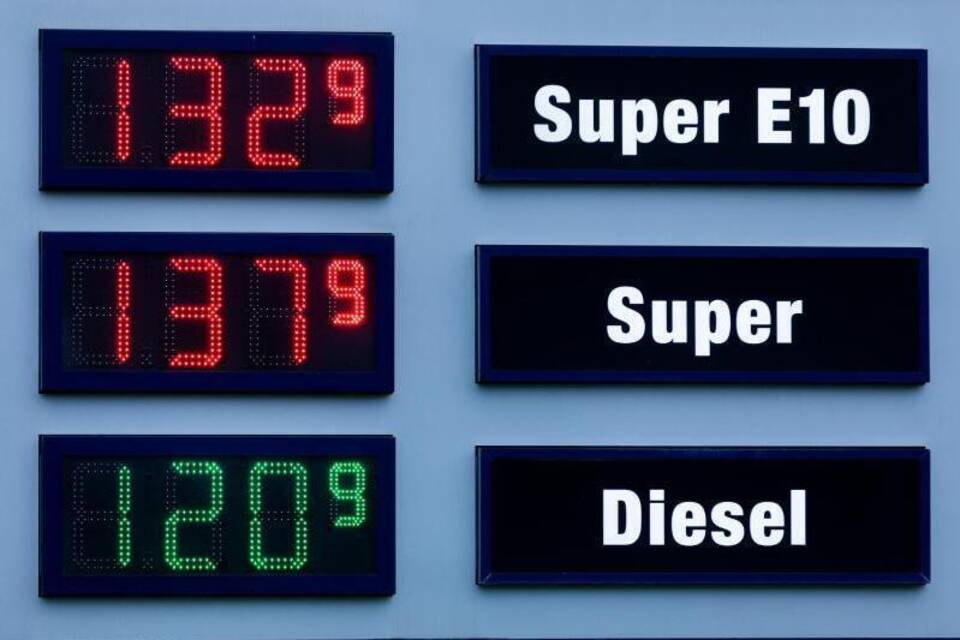 Benzin und Diesel teurer