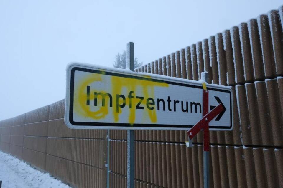 Hinweisschild Hinweisschild