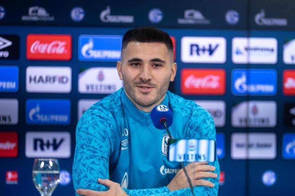 Sead Kolasinac Sead Kolasinac