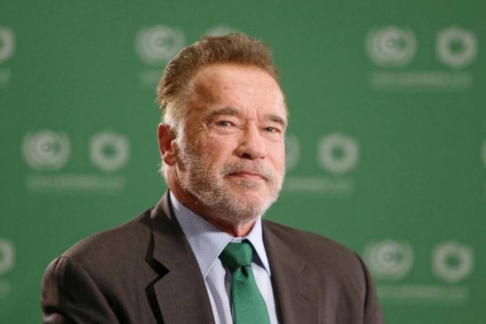 Arnold Schwarzenegger Arnold Schwarzenegger