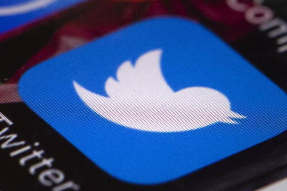Twitter Twitter