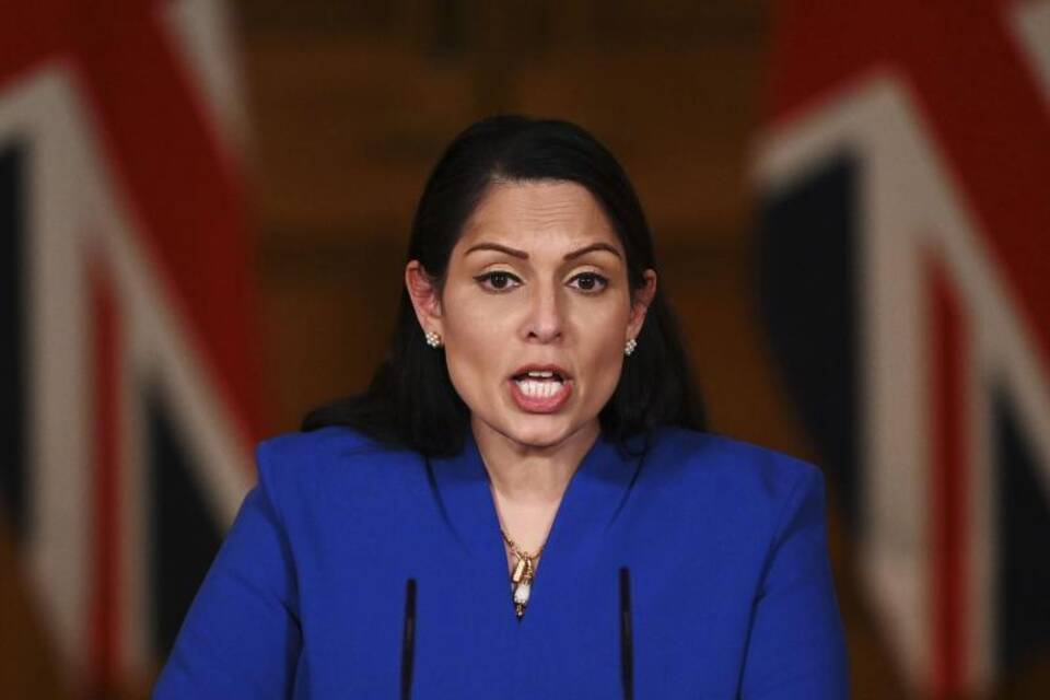 Großbritanniens Innenministerin Priti Patel Großbritanniens Innenministerin Priti Patel