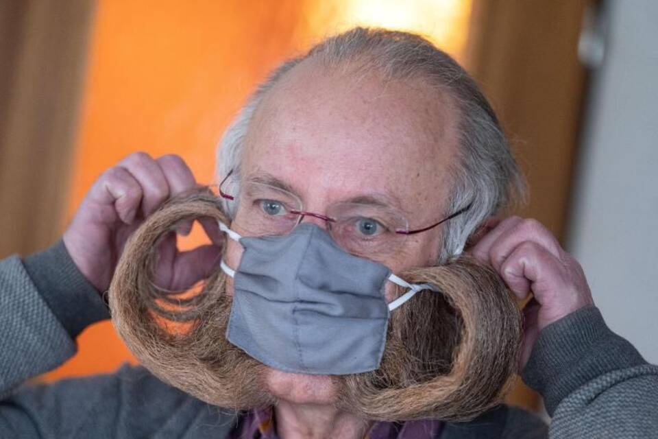 Jürgen Burkhardt Jürgen Burkhardt