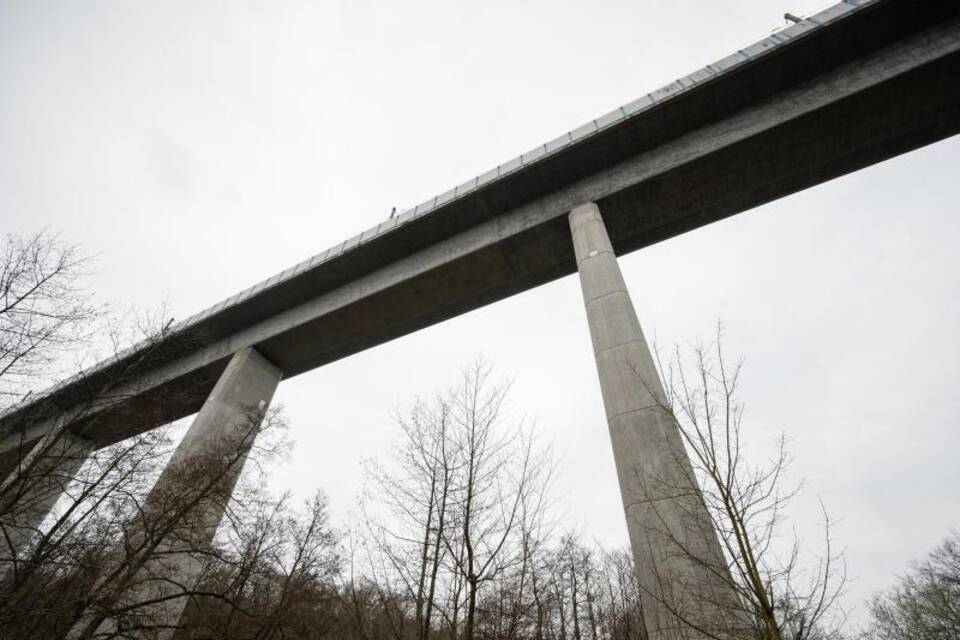 ICE-Schnellfahrstrecke ICE-Schnellfahrstrecke