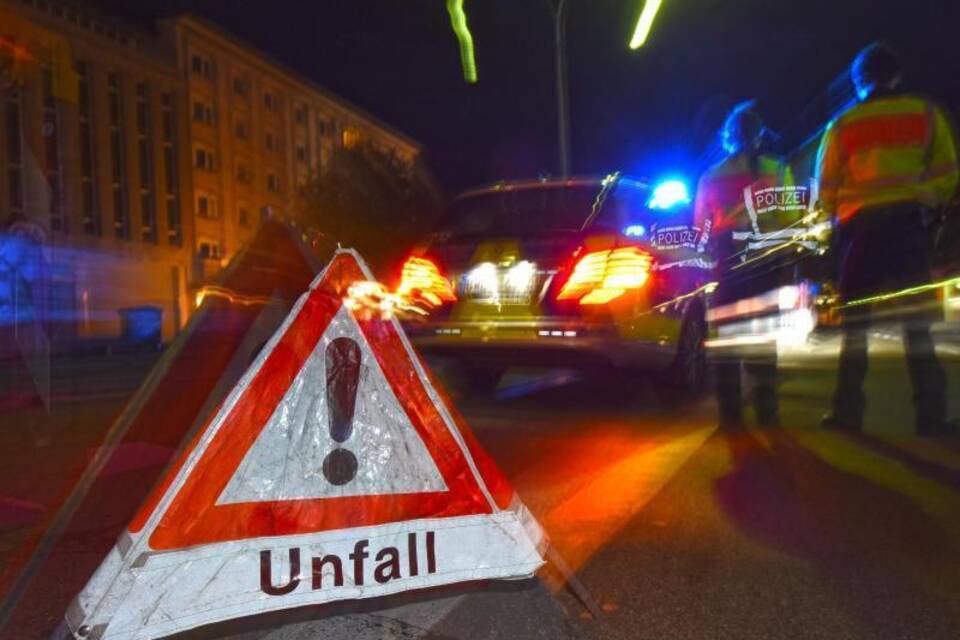 Deutlich weniger Verkehrsunfälle durch Corona-Einschränkungen Deutlich weniger Verkehrsunfälle durch Corona-Einschränkungen