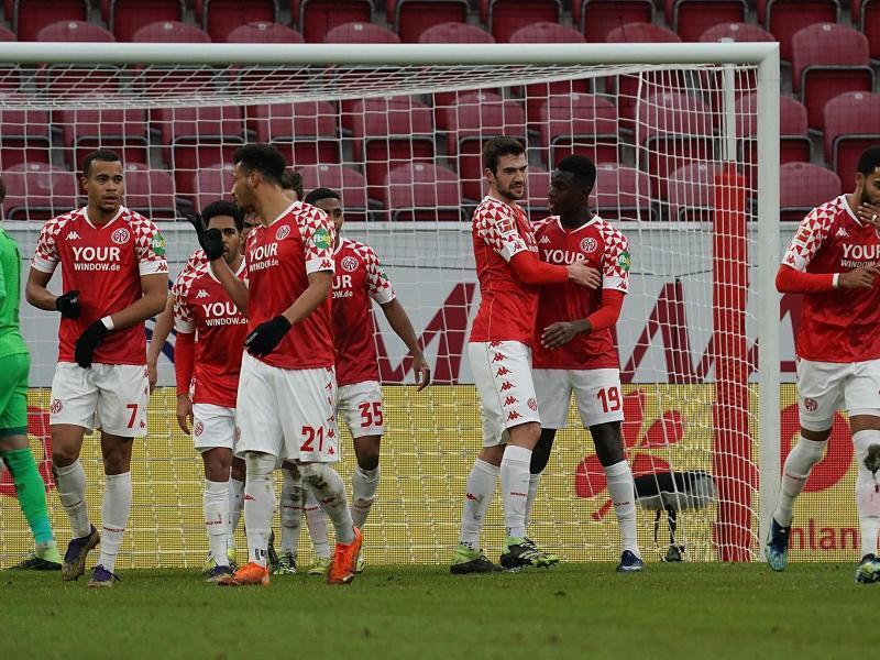 18 Spieltag Nagelsmann Nach Leipzig Pleite In Mainz Bedient Spielberichte 1 Liga Rnz