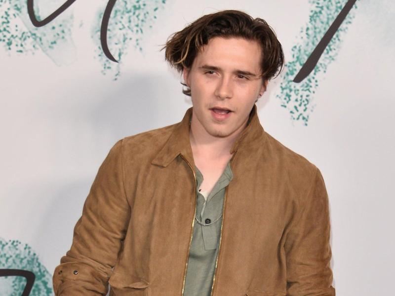 Fur Alle Zeiten Brooklyn Beckham Zeigt Liebesbrief Tattoo Leute Rnz