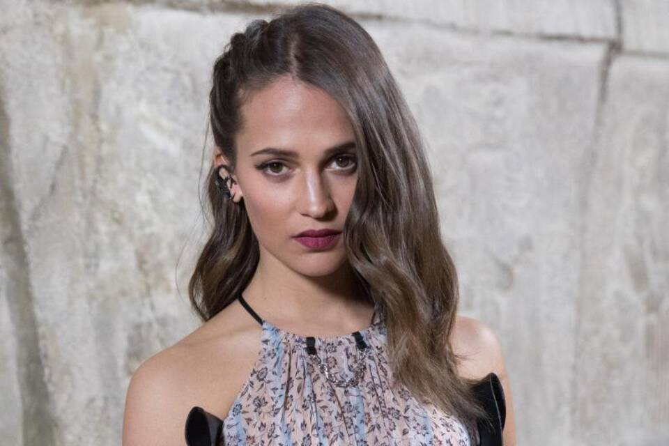 Alicia Vikander