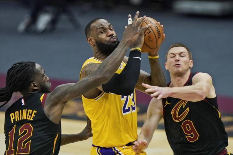 LeBron James LeBron James
