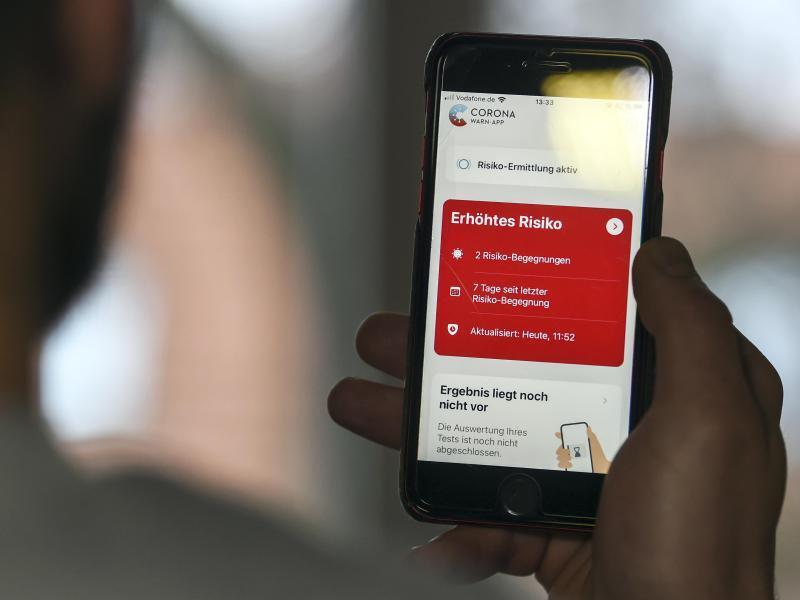 Neue Version: Corona-Warn-App zeigt Kennzahlen zur ...