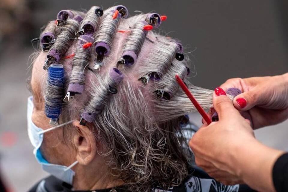 Im Friseursalon Im Friseursalon