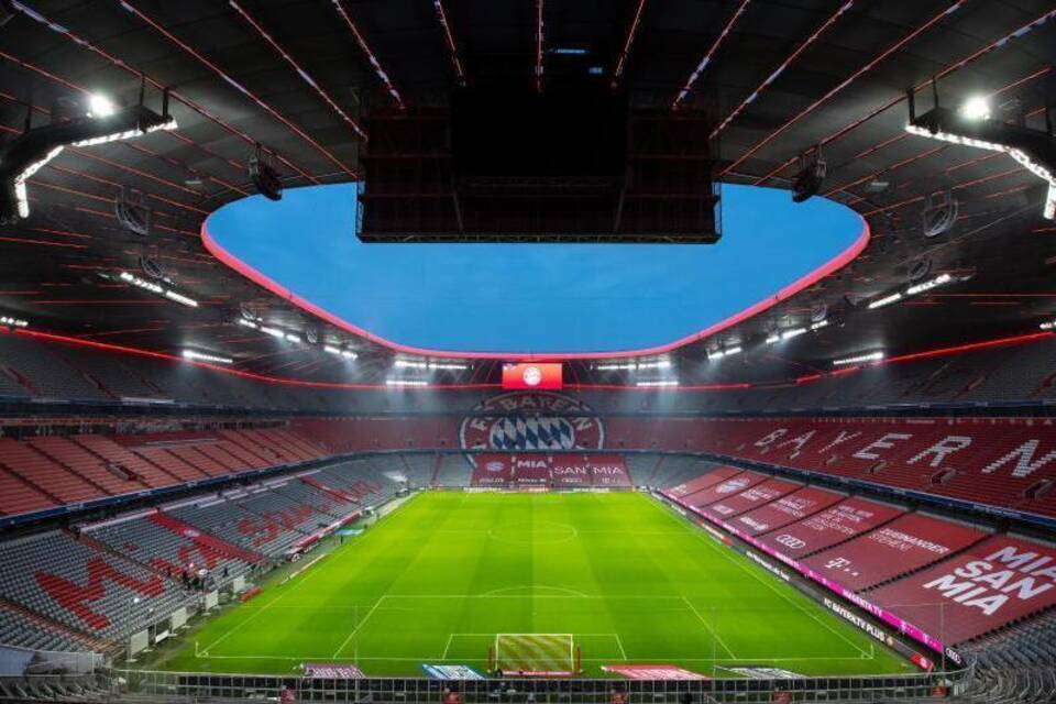 Leeres Stadion Leeres Stadion