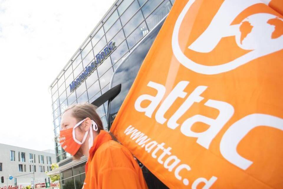 Attac Attac