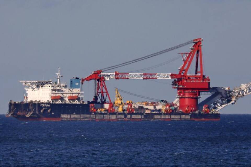 Russisches Verlegeschiff "Fortuna" Russisches Verlegeschiff "Fortuna"