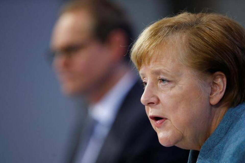 Pressekonferenz nach Impfgipfel Pressekonferenz nach Impfgipfel