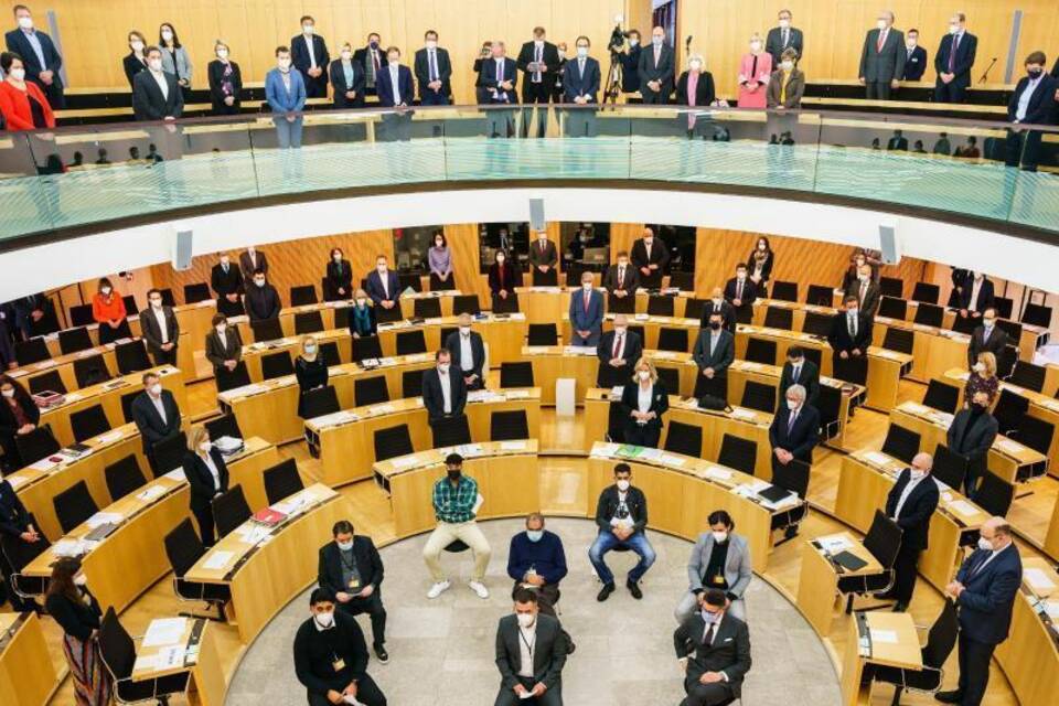 Gedenkveranstaltung für Hanau-Opfer Gedenkveranstaltung für Hanau-Opfer