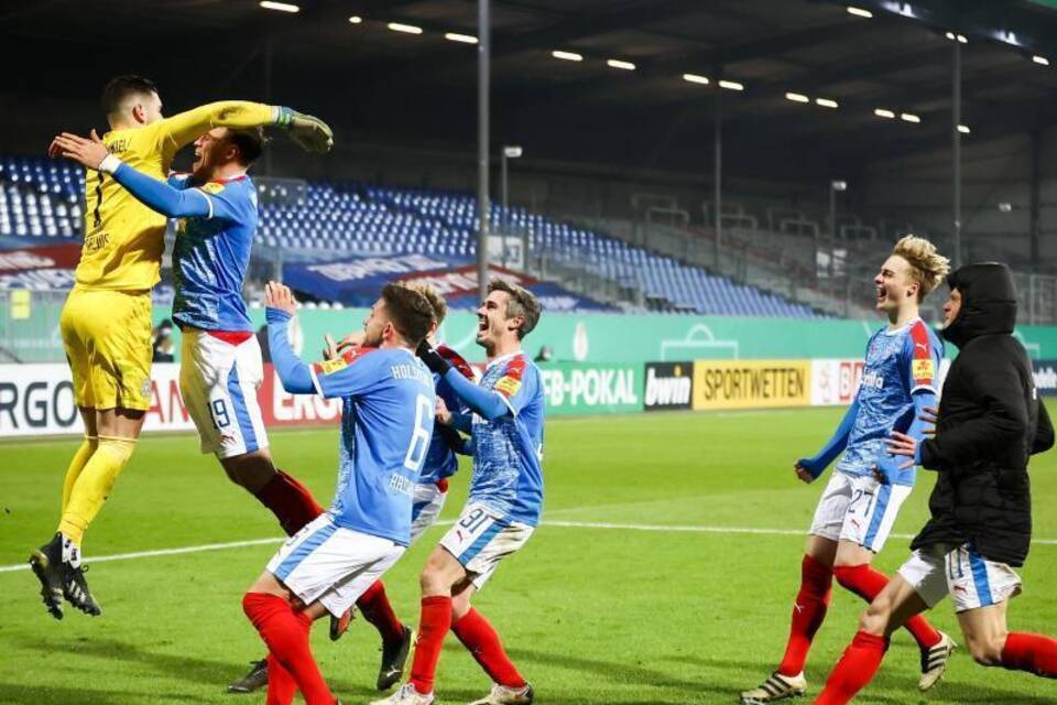 Holstein Kiel - Darmstadt 98 Holstein Kiel - Darmstadt 98