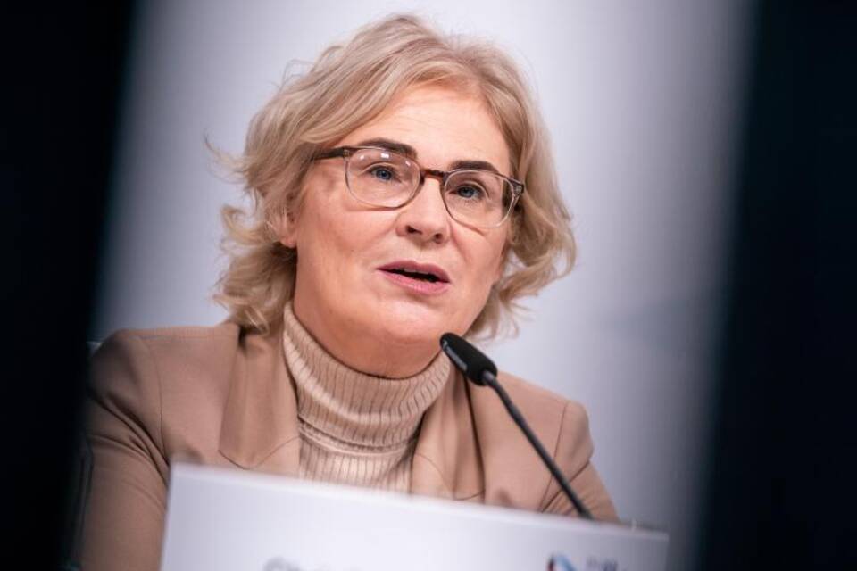 Christine Lambrecht Christine Lambrecht