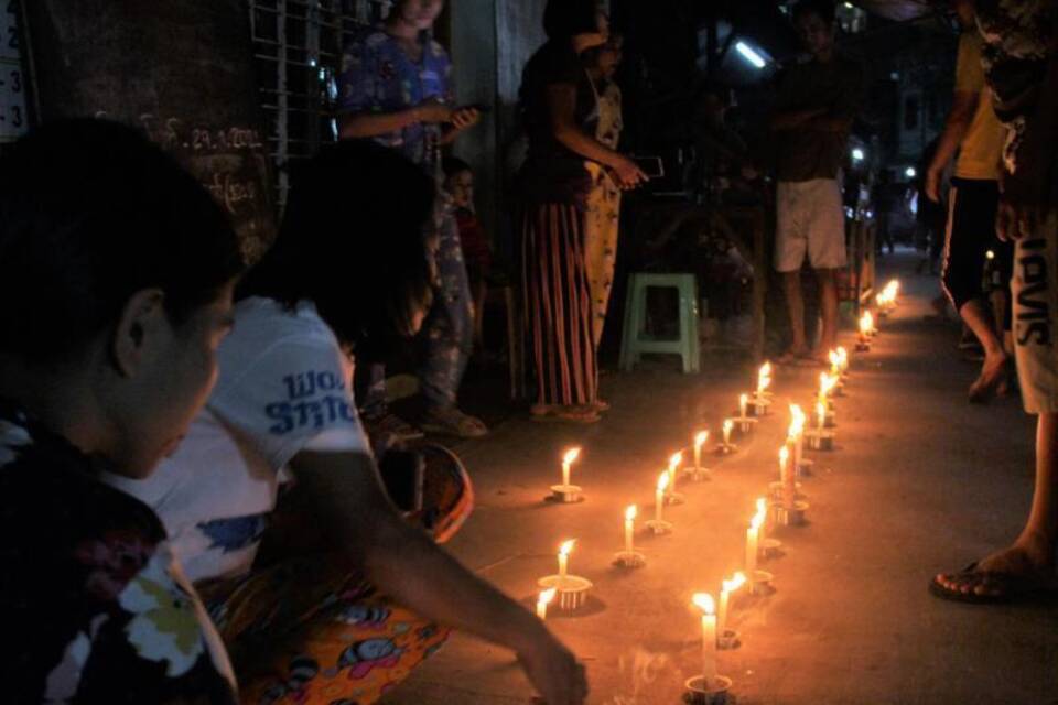 Nach dem Militärputsch in Myanmar Nach dem Militärputsch in Myanmar