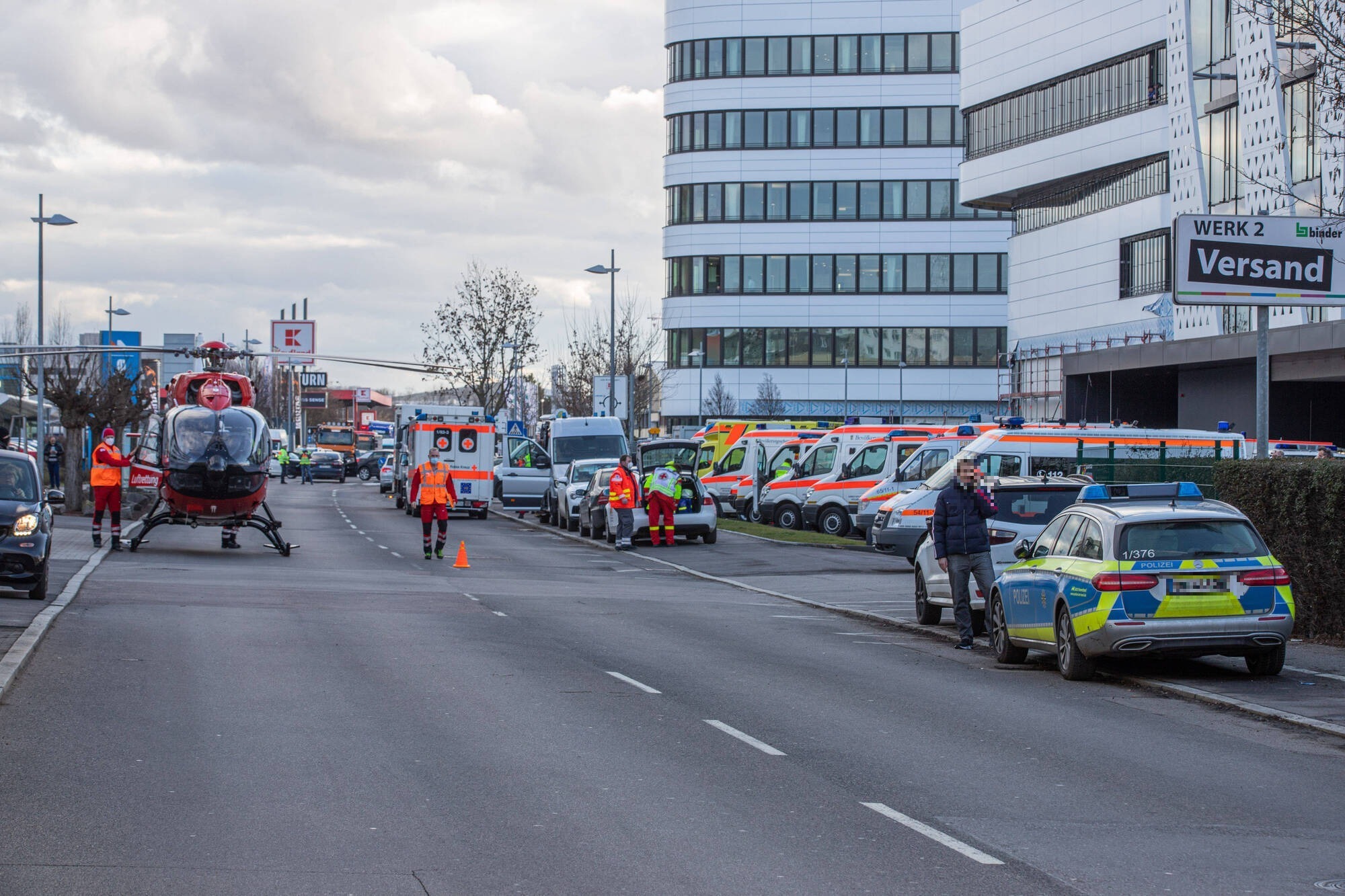 Lidl & Schwarz Gruppe Heilbronn: Großeinsatz nach ...