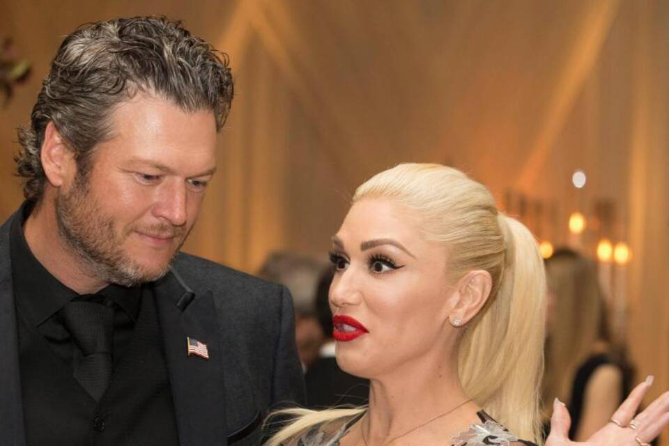 Gwen Stefani & Blake Shelton