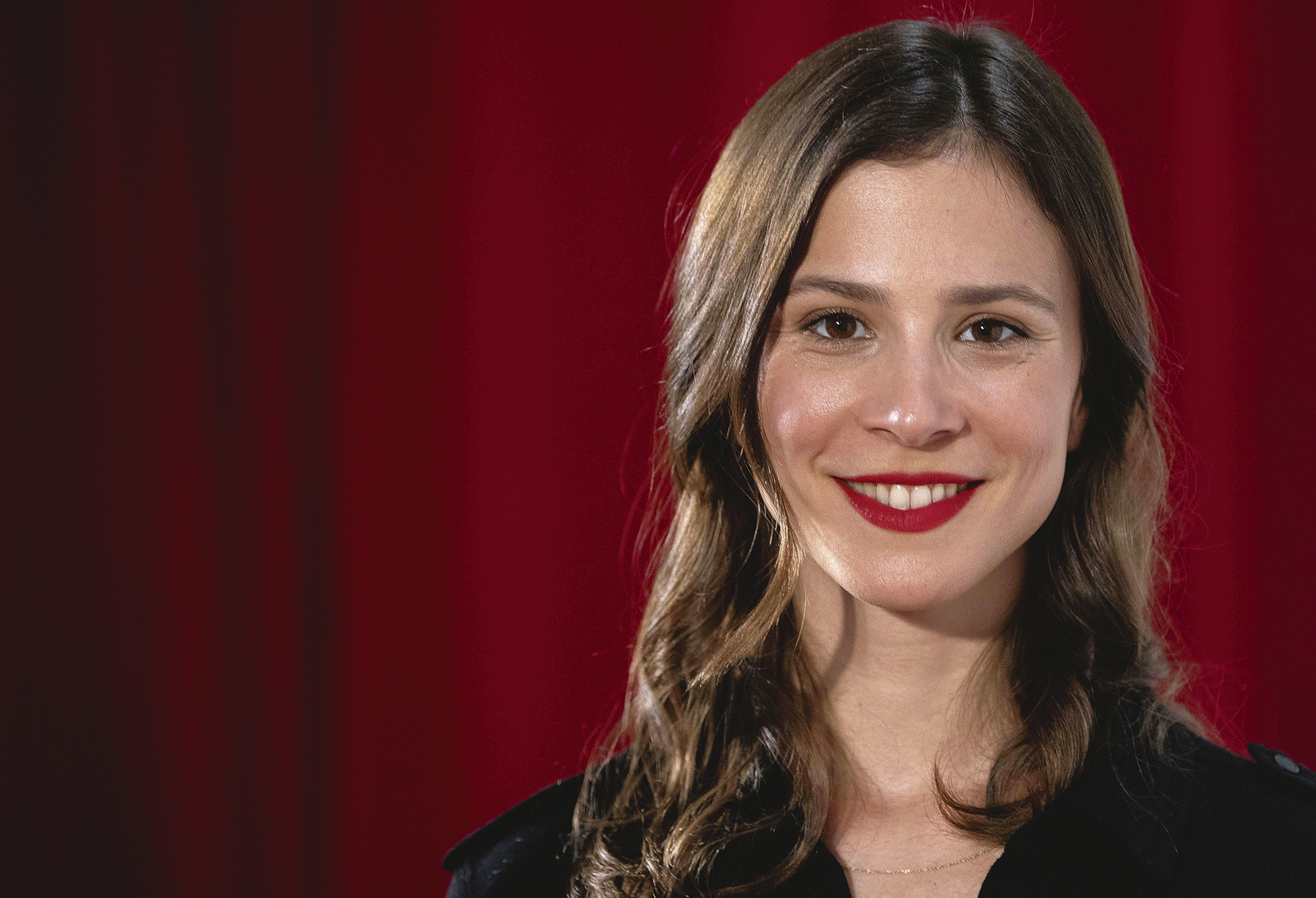 Zdf Miniserie Unbroken Schauspielerin Aylin Tezel Uber Mut Rhein Neckar Zeitung Regionalnachrichten Rnz