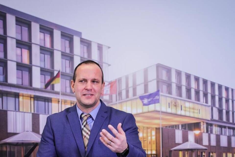 Benjamin Ondruschka Benjamin Ondruschka