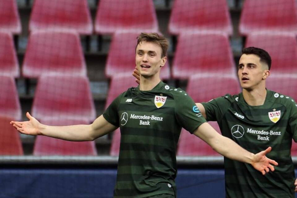 1. FC Köln - VfB Stuttgart 1. FC Köln - VfB Stuttgart