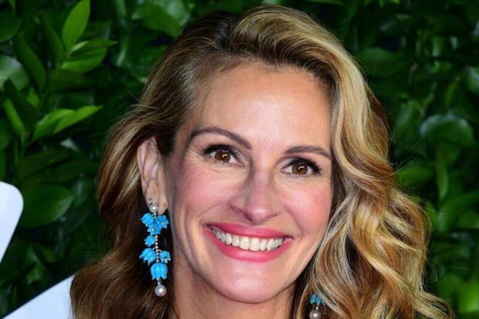 Julia Roberts