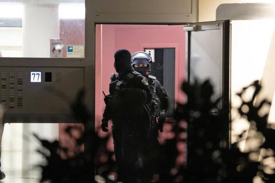 Verbot radikal-islamistischer Vereinigung Verbot radikal-islamistischer Vereinigung