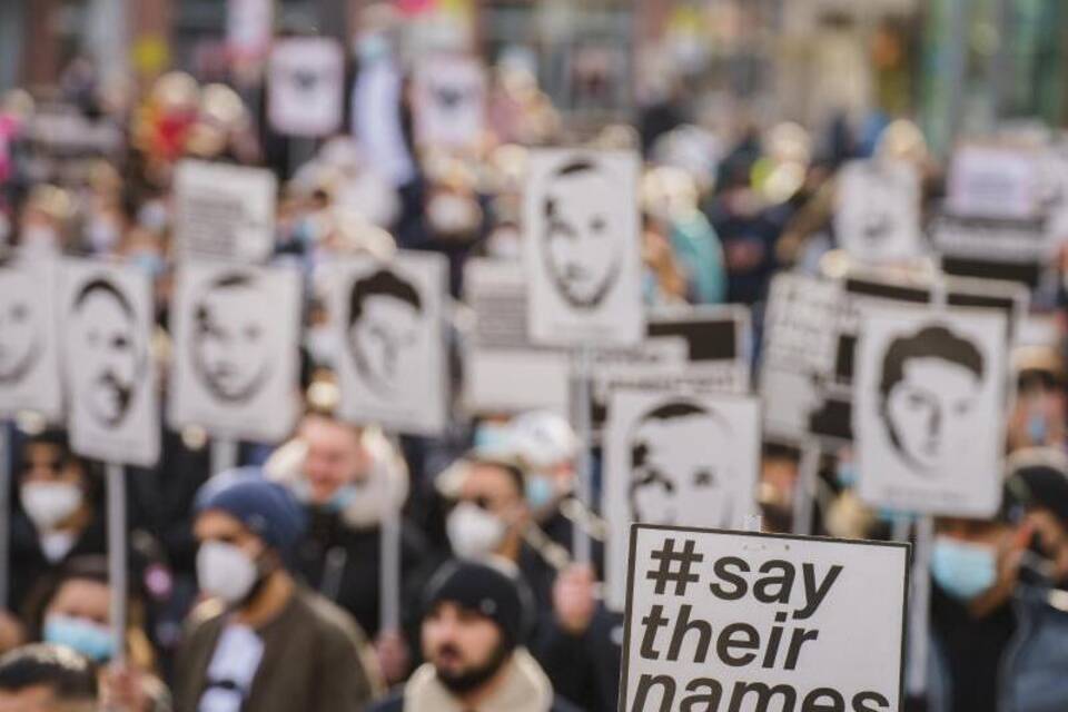 Projekte gegen Rechtsextremismus und Rassismus blockiert Projekte gegen Rechtsextremismus und Rassismus blockiert