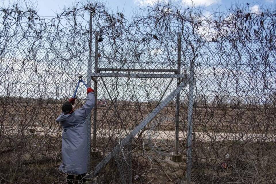 Migranten an der griechisch-türkischen Grenze Migranten an der griechisch-türkischen Grenze