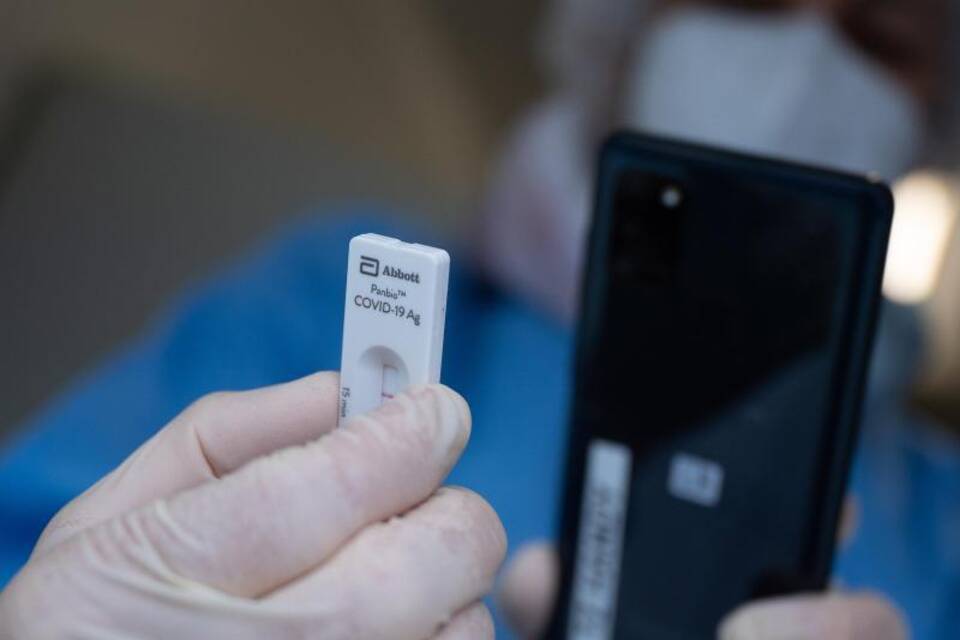 Coronavirus - Schnelltest Coronavirus - Schnelltest