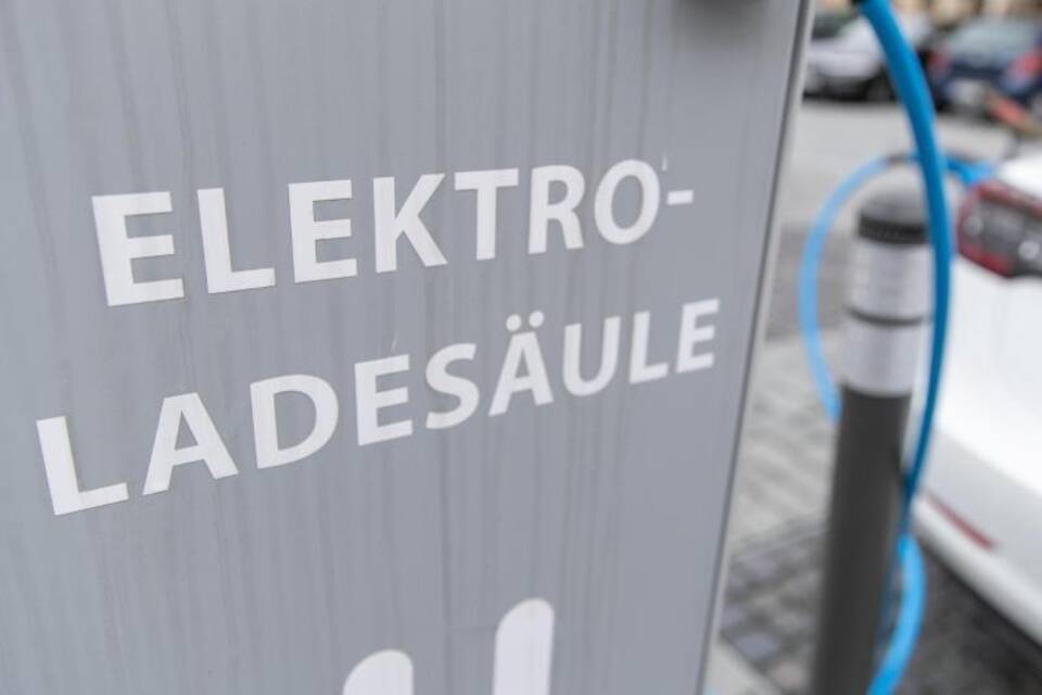 Ladestation - Elektroauto Ladestation - Elektroauto
