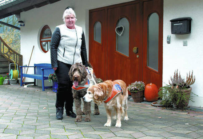 Blinde Eberbacherin Kampfte Erfolgreich Fur Ihre Hunde Eberbach Rnz