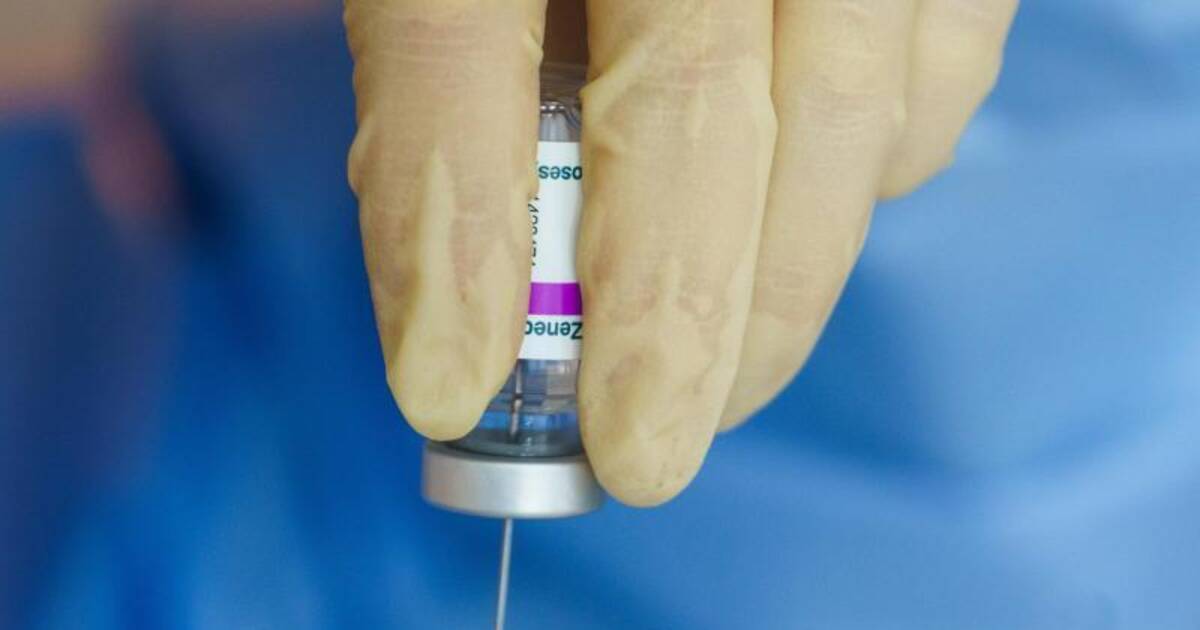 Astrazeneca Karikatur Wie Steht Es Eigentliche Bei Der Eurokrise Karikatur We Find Creative Ways To Approach New Challenges Amina Brinker