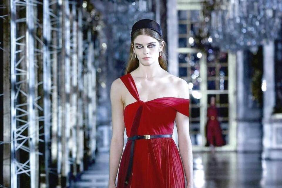 Fashion Week Paris 2021 - Dior Fashion Week Paris 2021 - Dior