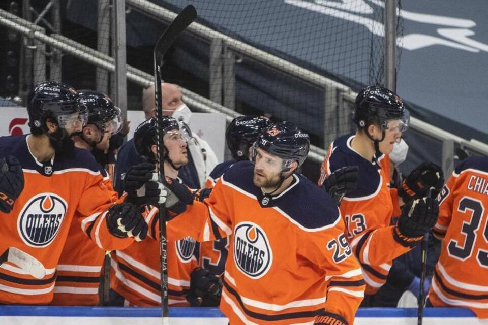 Edmonton Oilers - Ottawa Senators Edmonton Oilers - Ottawa Senators