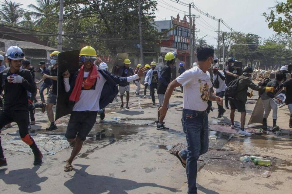 Proteste in Yangon