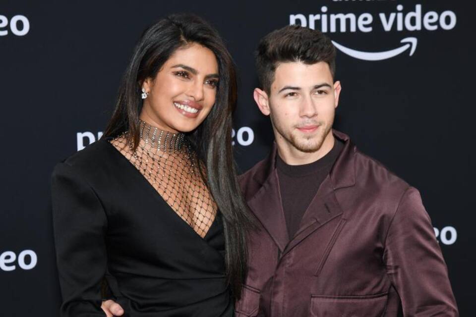 Priyanka Chopra Jonas & Nick Jonas Priyanka Chopra Jonas & Nick Jonas