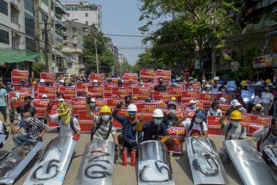Nach dem Militärputsch in Myanmar Nach dem Militärputsch in Myanmar