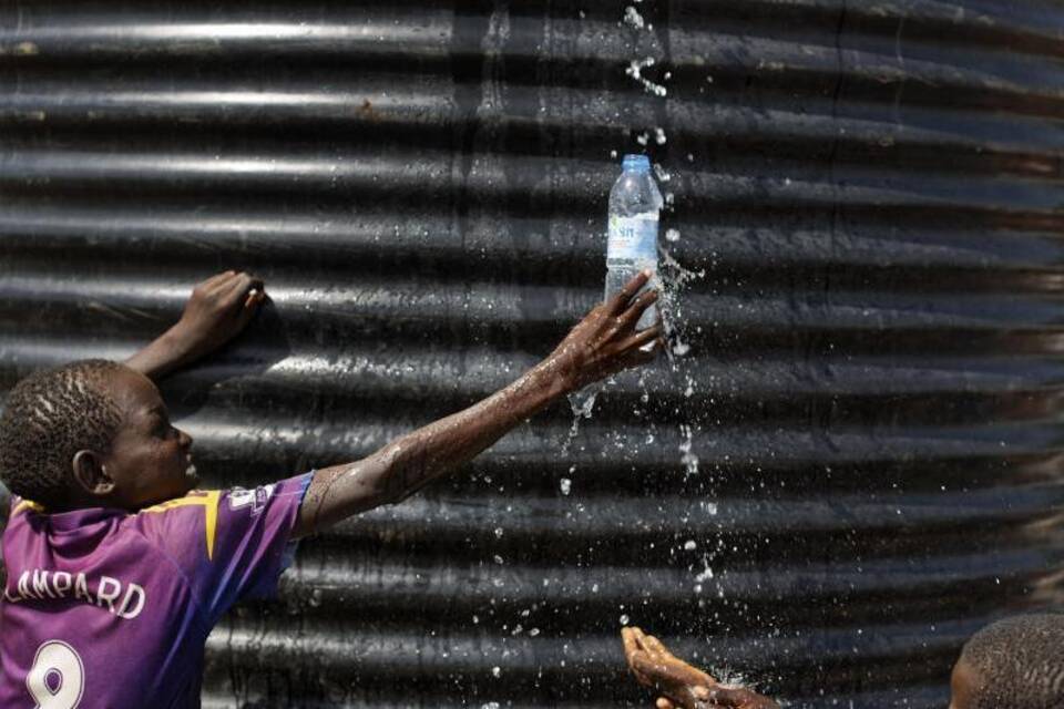 Trinkwasser für Flüchtlinge