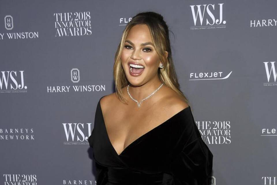 Chrissy Teigen Chrissy Teigen