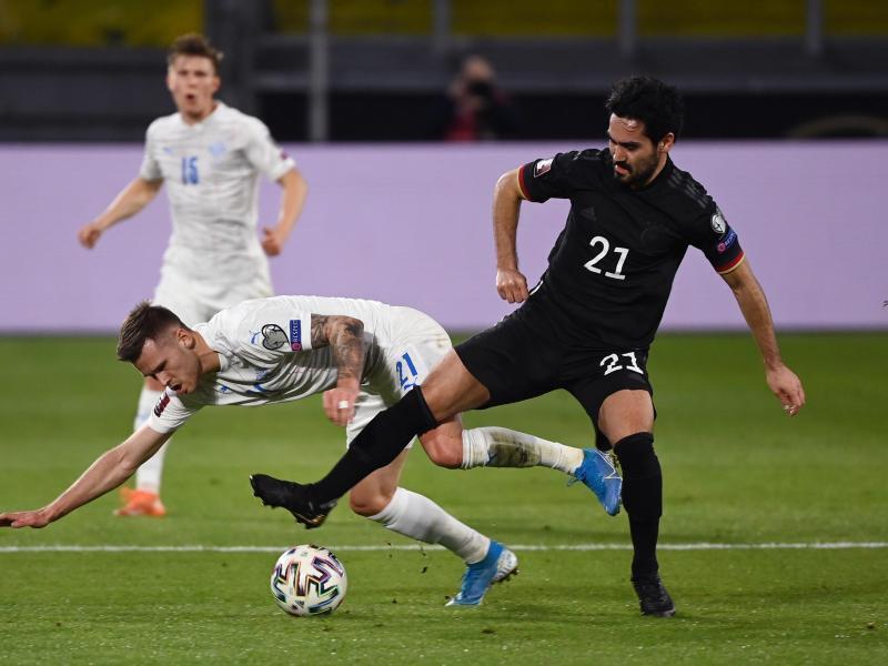WM-Qualifikation: Drei Tore nach Corona-Schreck: Erstes ...