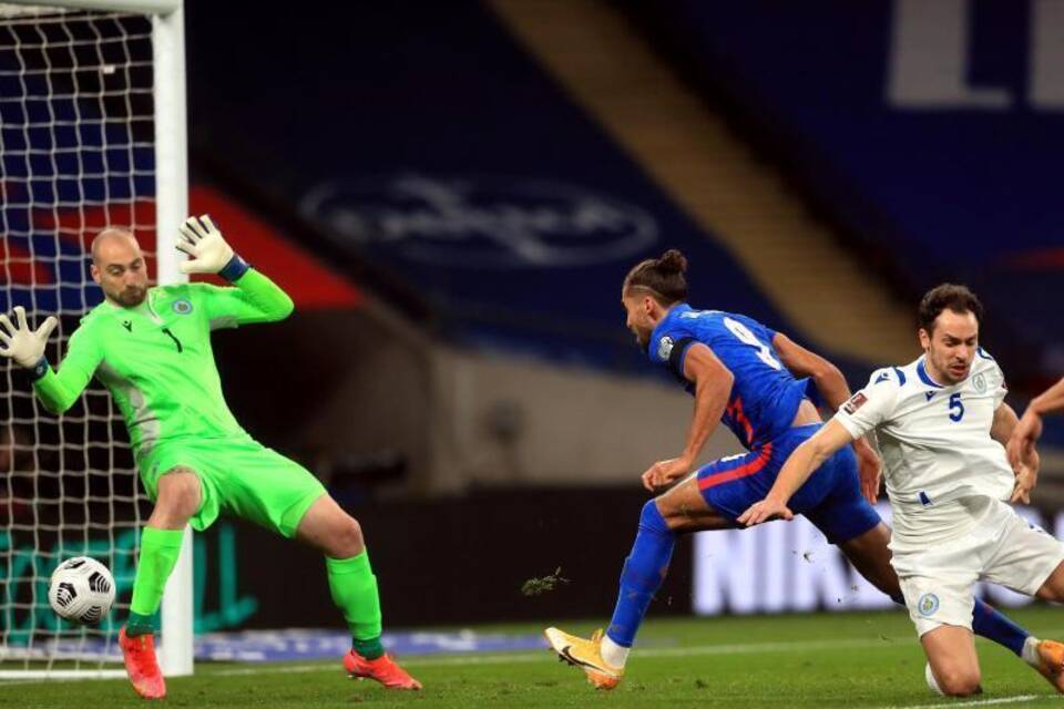 England - San Marino England - San Marino