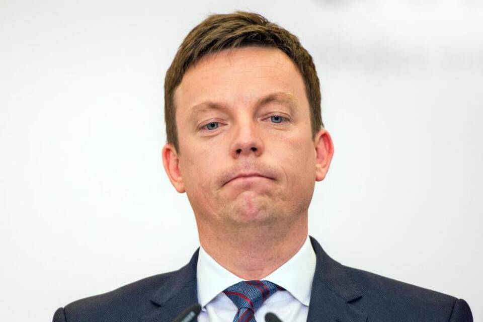 Tobias Hans Tobias Hans