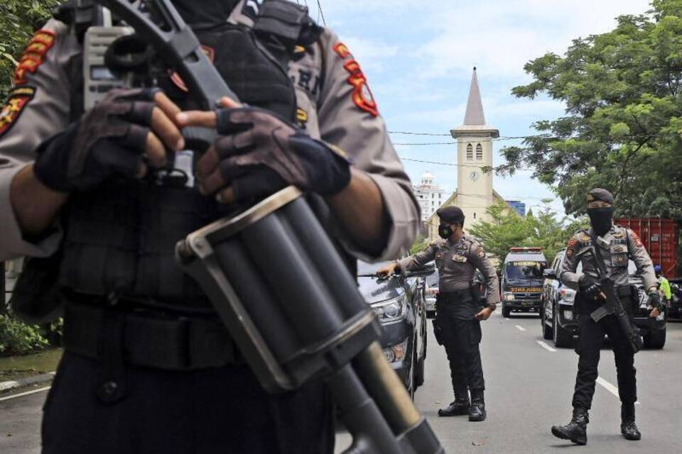 Explosion in Indonesien Explosion in Indonesien