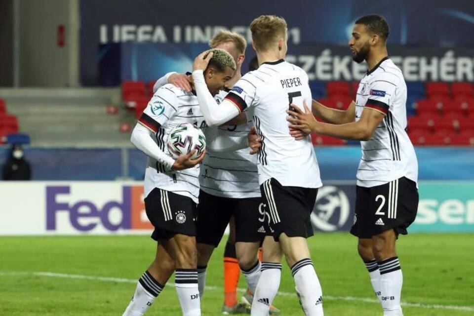 Lukas Nmecha Lukas Nmecha