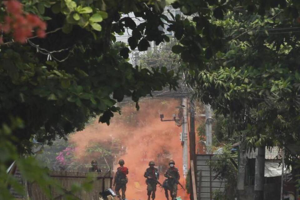Nach dem Militärputsch in Myanmar Nach dem Militärputsch in Myanmar