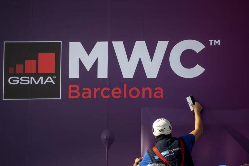 MWC